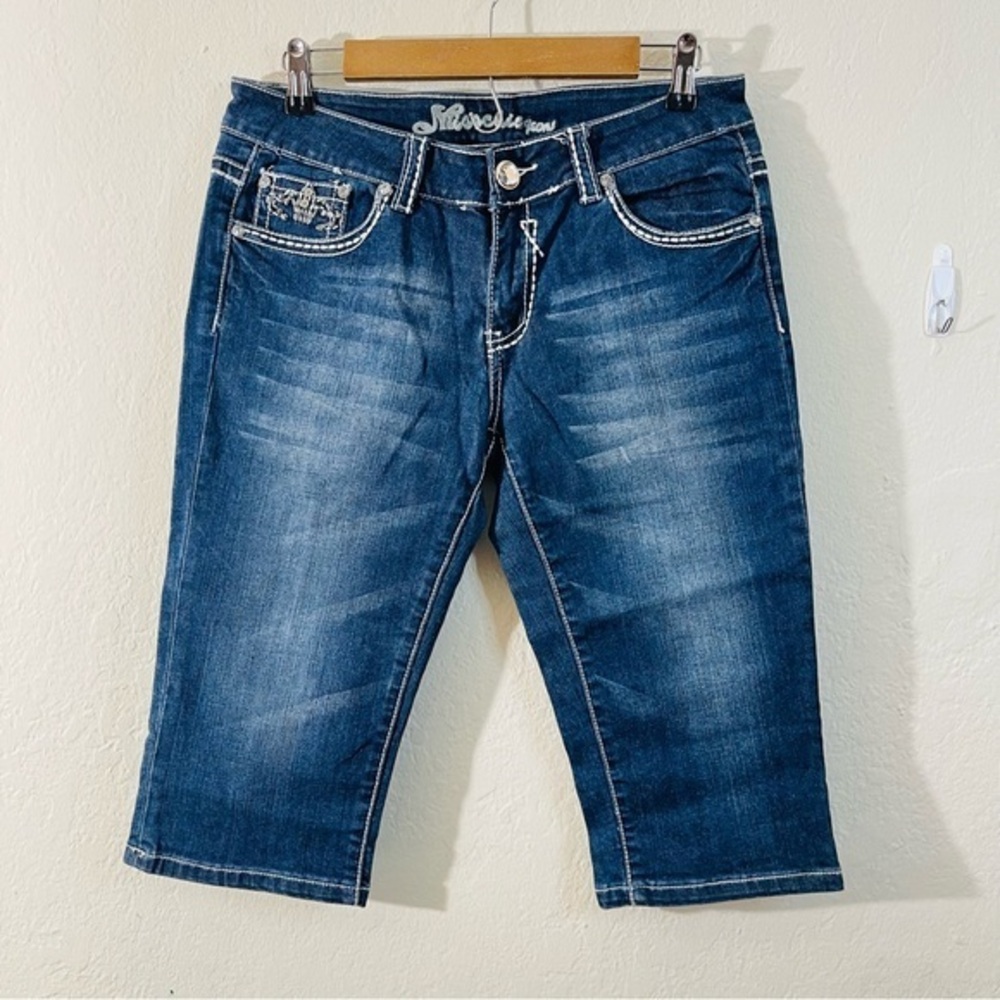 Miss Chic Jeans Mid Rise Capris Jeans Size 11 Blue Pockets Stylish Embellished